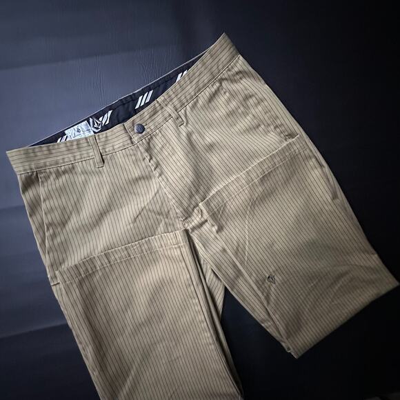 Volcom Pants Mens 34x26 Beige Stone Striped Cropped Skater Chino West Coast - Picture 2 of 11